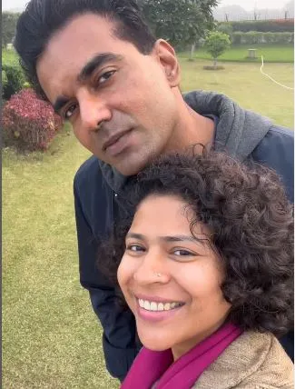 Abhishek Singh IAS With His Wife Durga Shakti Nagpal