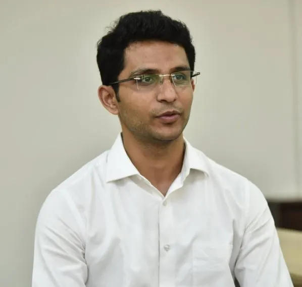 KALE AMIT MARUTIRAO IAS