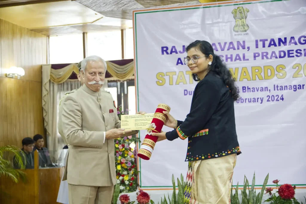 Soumya Saurabh IAS received the Chief Minister’s Award For Excellence in Public Administration - 2023